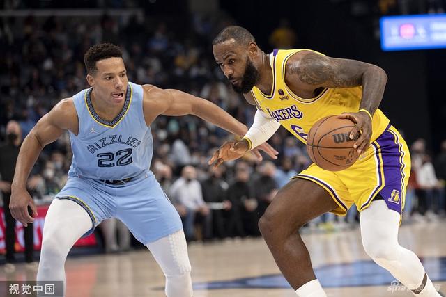 克莱父子成为NBA历史上第四对得分超30000的父子组合